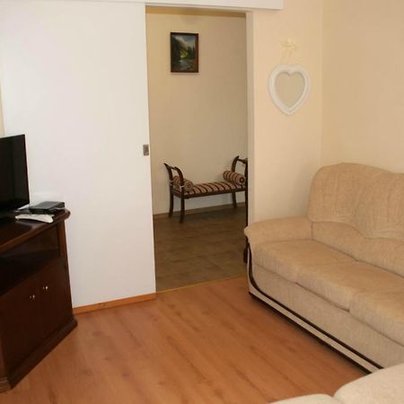 Apartment On Akademika Lazarenka 48A إلفيف المظهر الخارجي الصورة